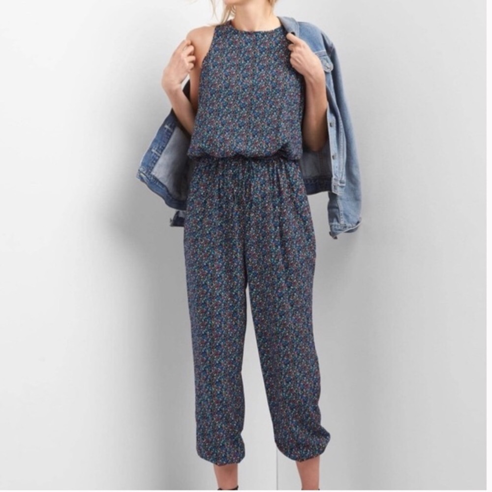 Multicolor sleeveless jumpsuit